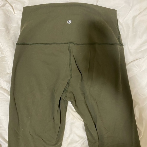 Lululemon leggings - Picture 1 of 3